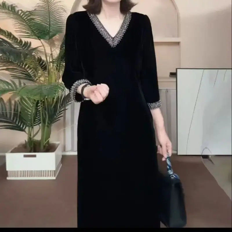 Lady Dress 2025 New Spring And Autumn Popular Light Luxury High-End thin elastic Mother High-End Velvet Dresses Red Black