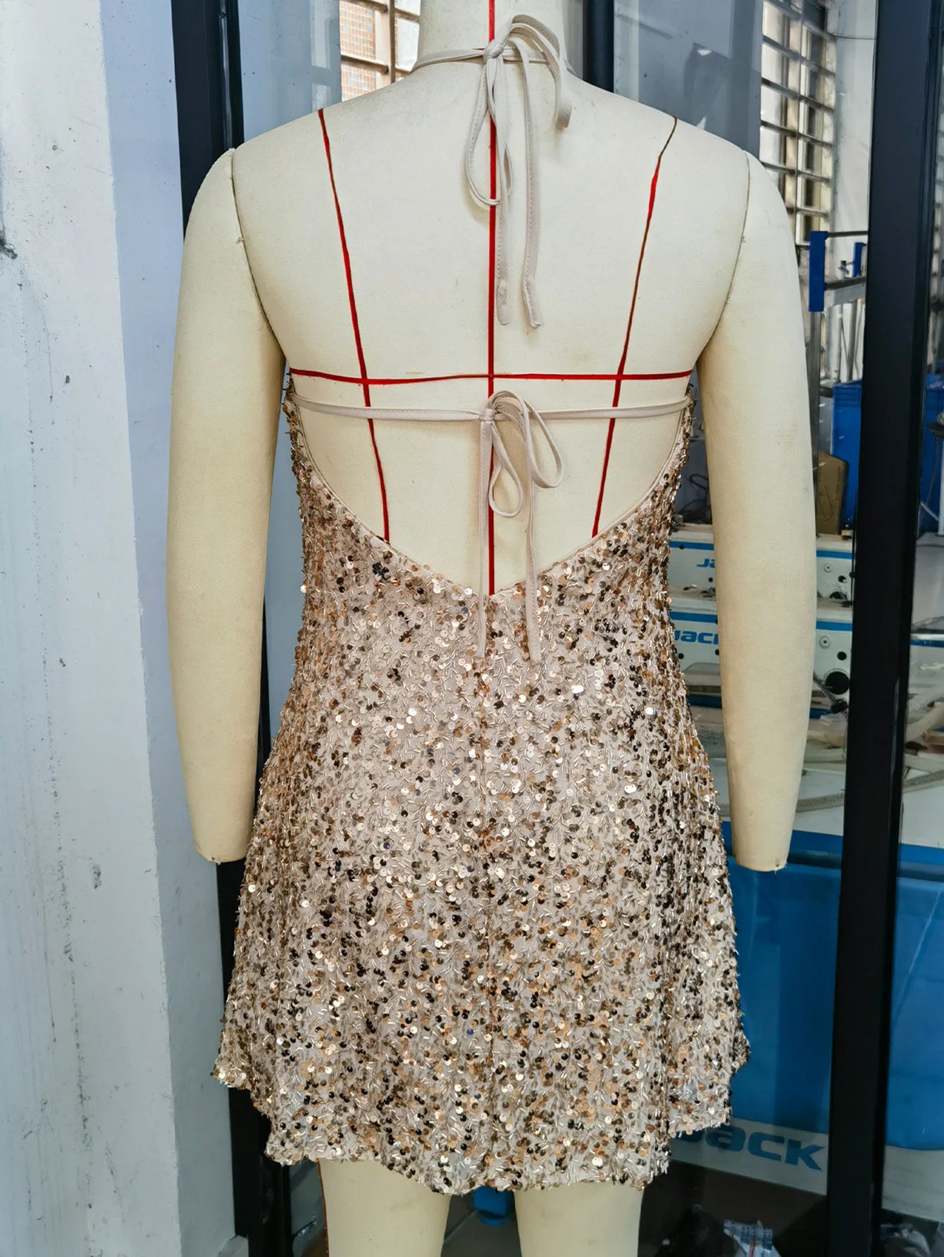 Women Short Dresses Sexy Backless Bodycon Evening dresses Sequin Halter Nightclub Cocktail Birthday Party Welcome Prom Dress XY5