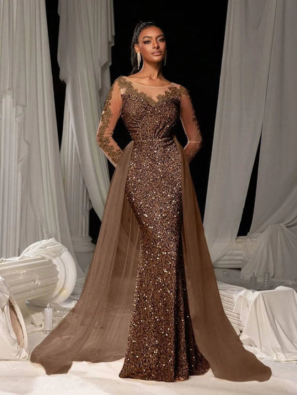 2025 New Elegant Prom Dress Long Sleeve Lace Evening Gown With Deep V-Neck Floor Length Train For Gala Party Wedding